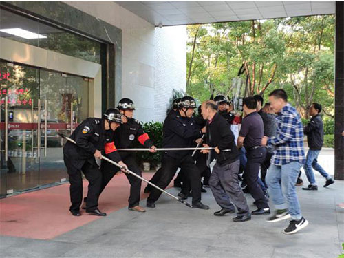 湖南保安服務,墻外高空清洗服務,湖南保利天創物業發展有限公司