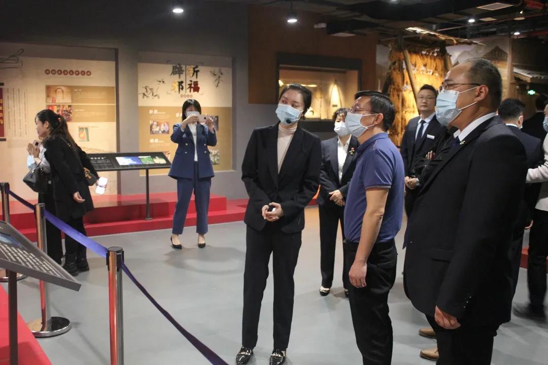 湖南保安服務,墻外高空清洗服務,湖南保利天創物業發展有限公司
