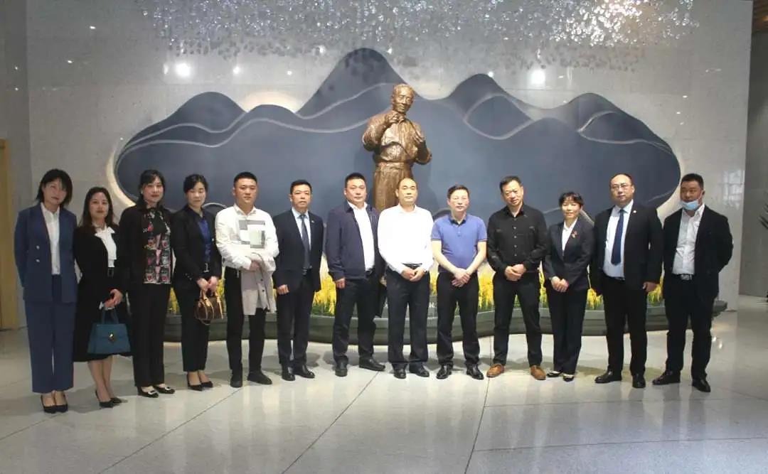 湖南保安服務,墻外高空清洗服務,湖南保利天創物業發展有限公司