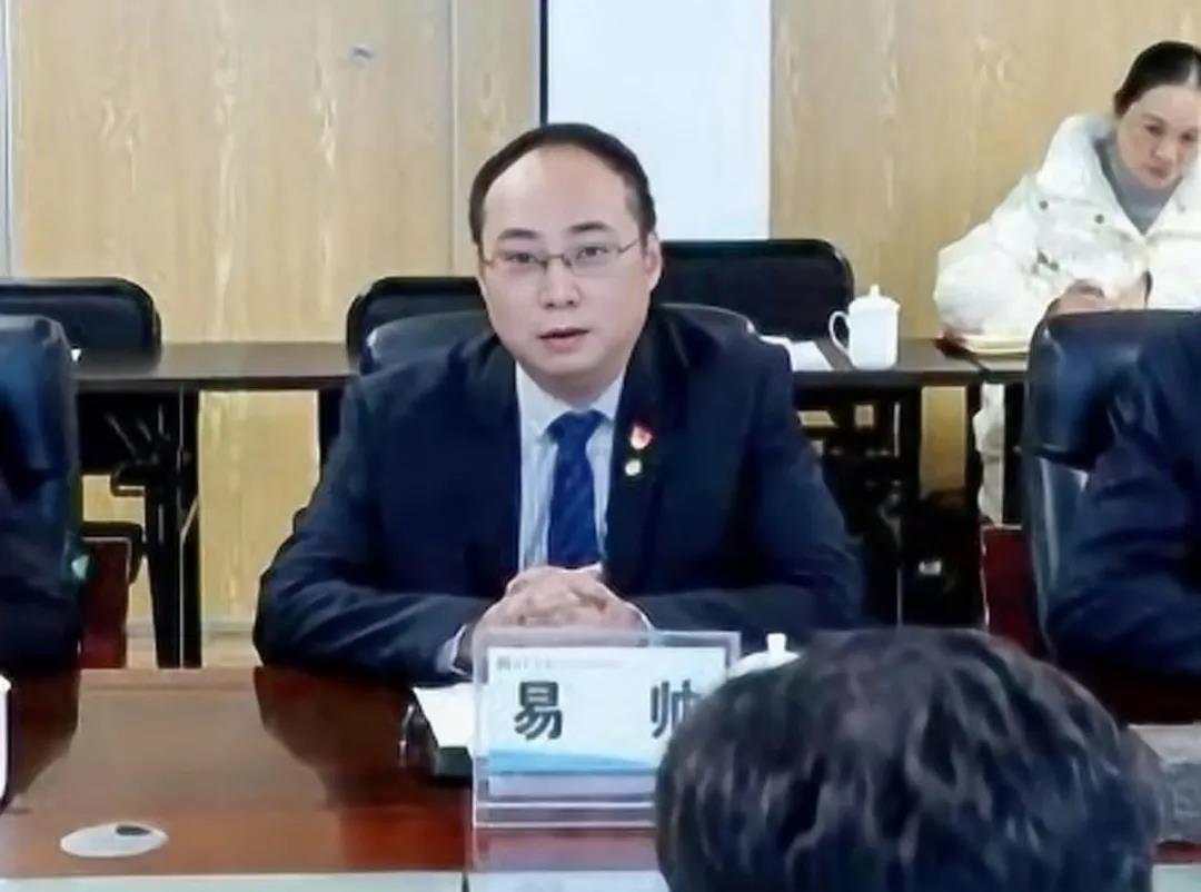 湖南保安服務,墻外高空清洗服務,湖南保利天創物業發展有限公司