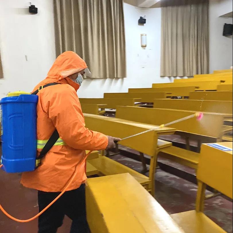 湖南保安服務,墻外高空清洗服務,湖南保利天創物業發展有限公司 湖南保安服務,墻外高空清洗服務,湖南保利天創物業發展有限公司