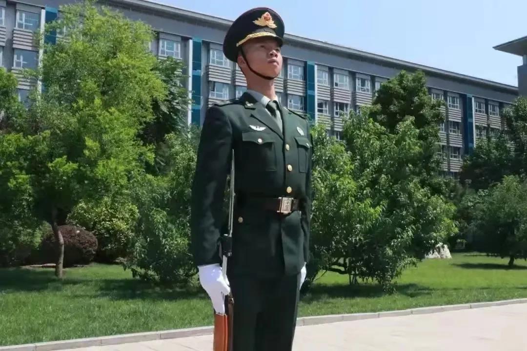 湖南保安服務,墻外高空清洗服務,湖南保利天創物業發展有限公司